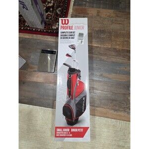 New Wilson Small Junior Set Red (Driver Iron Wedge Putter and Bag  Right Handed